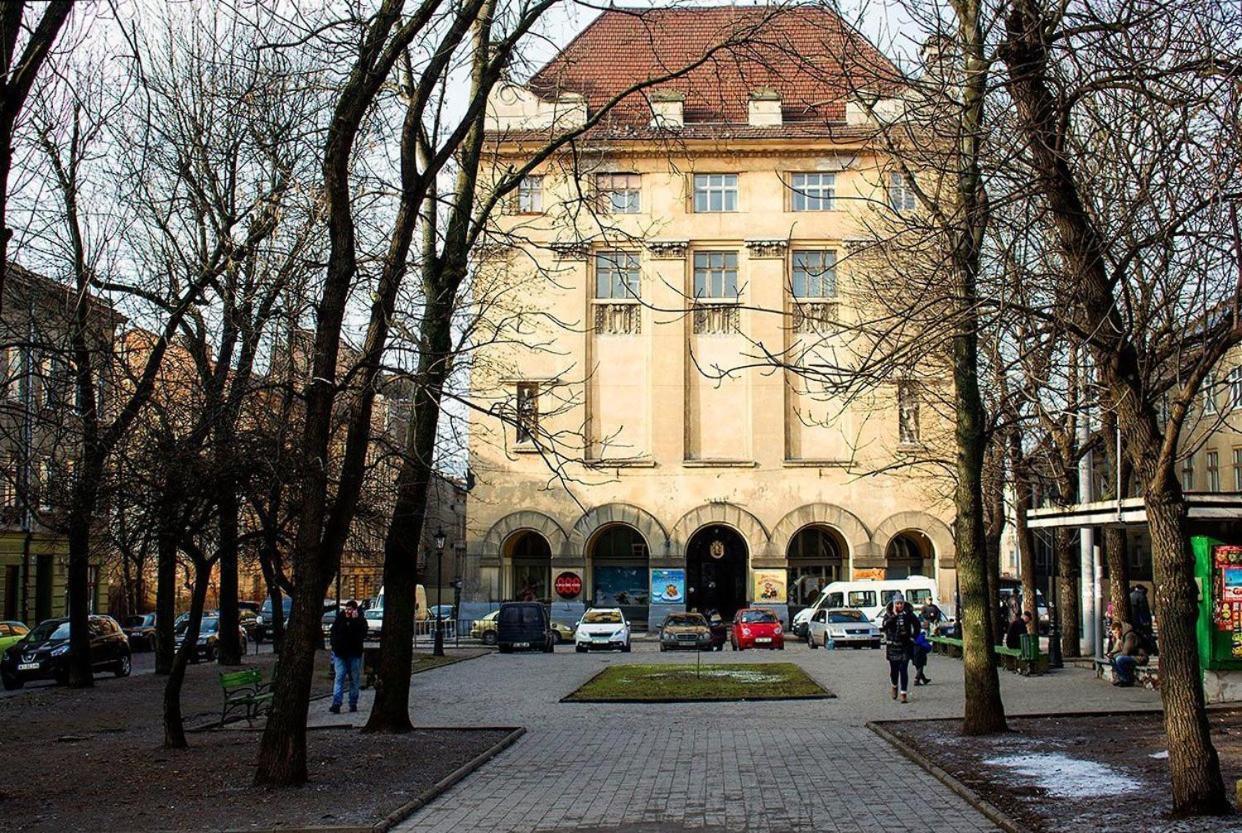 Lion King Danyla 1 Apartament Lwów Zewnętrze zdjęcie
