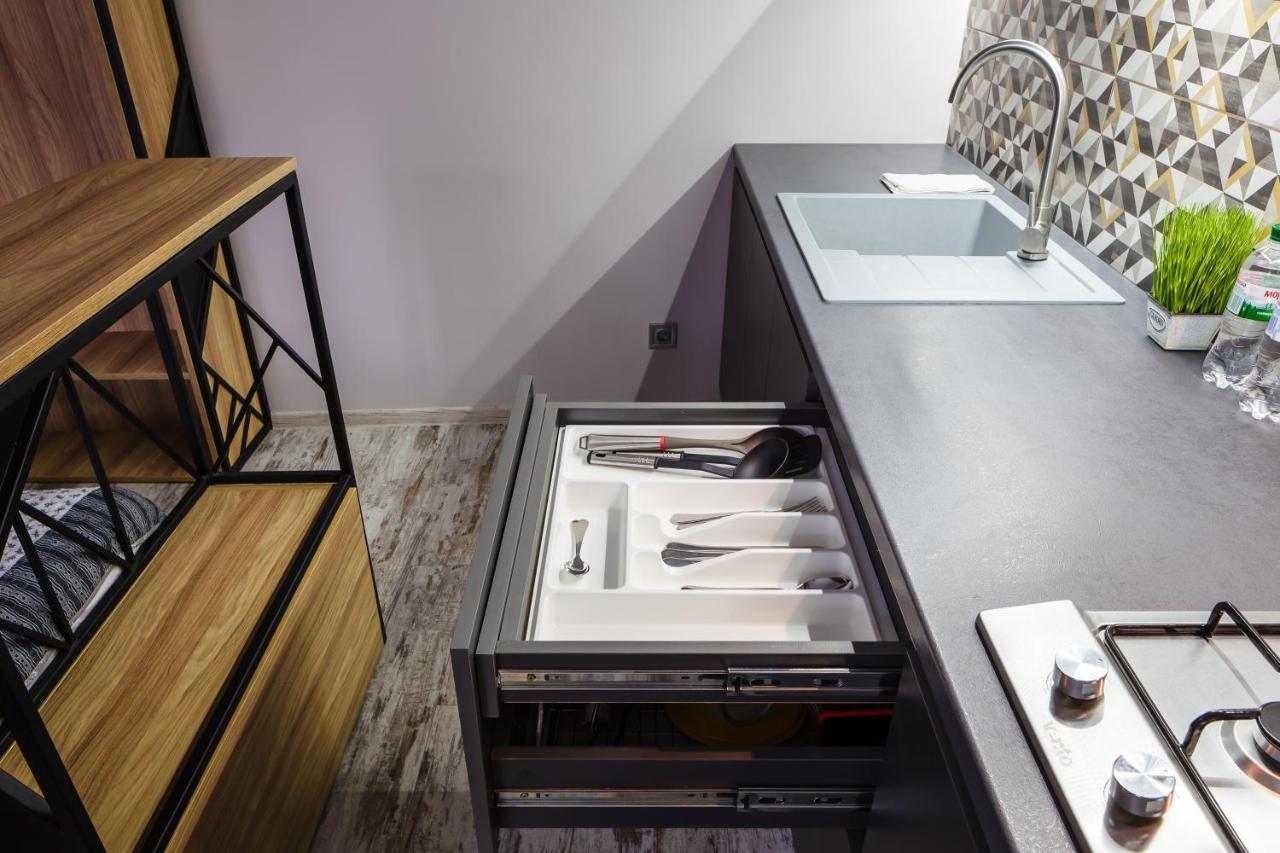 Lion King Danyla 1 Apartament Lwów Zewnętrze zdjęcie