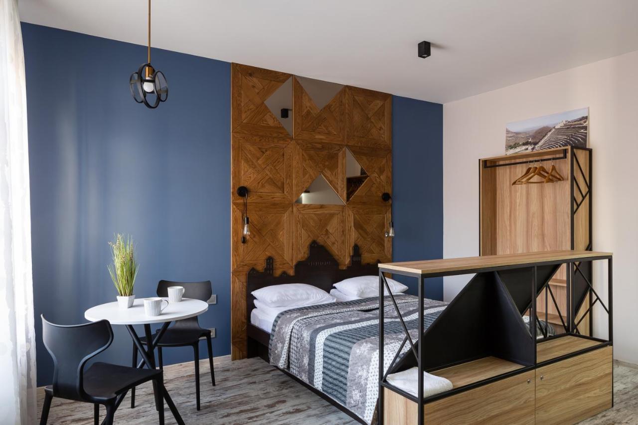 Lion King Danyla 1 Apartament Lwów Zewnętrze zdjęcie